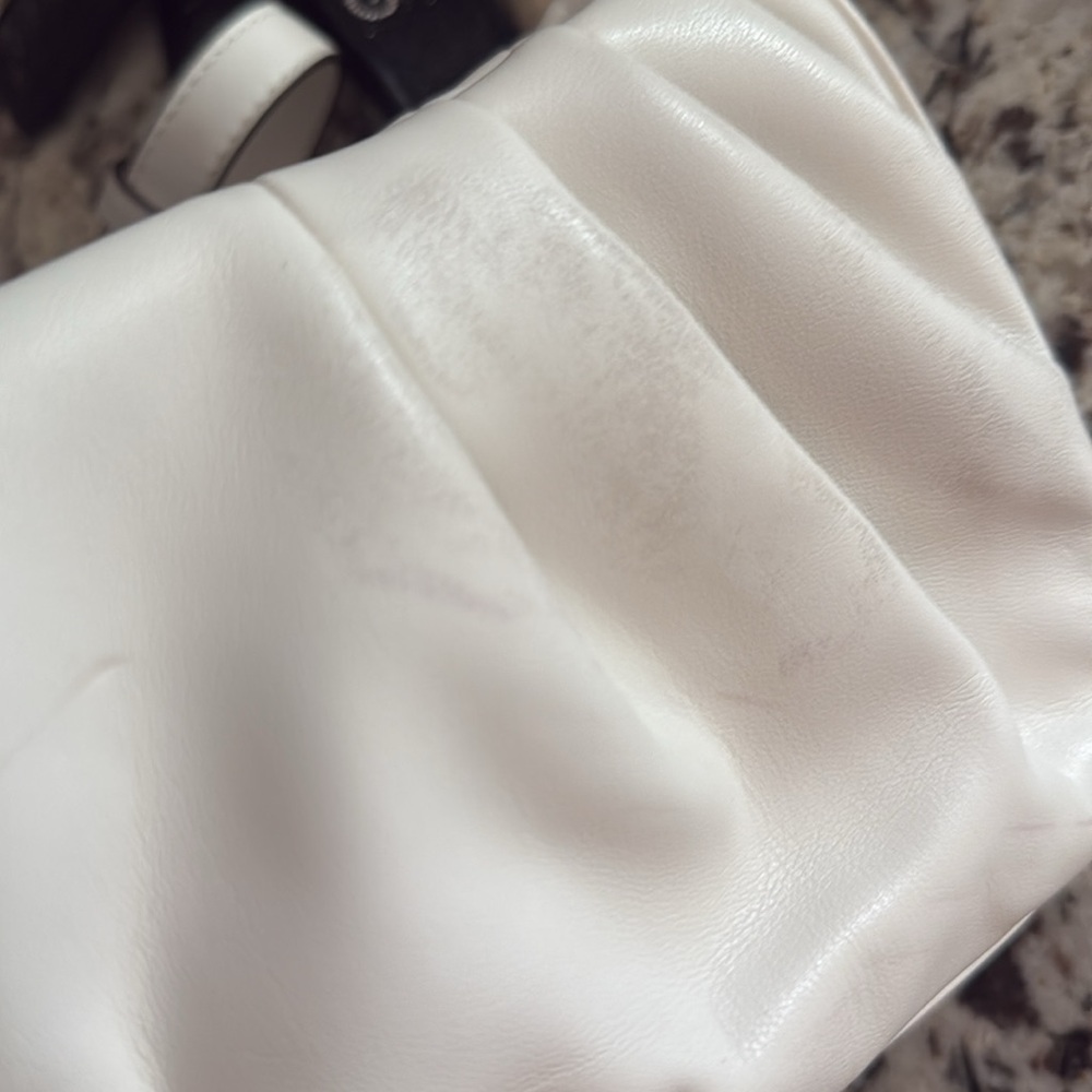 Michael Kors crossbody/clutch - Picture 6 of 7